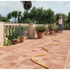 Hozelock Expanding Superhoze Hose - 30m -Westland Shop 12826652 3124833170528400