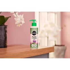 Miracle-Gro Pump & Feed Orchid Food - 200ml -Westland Shop 12834803 3284833168314835