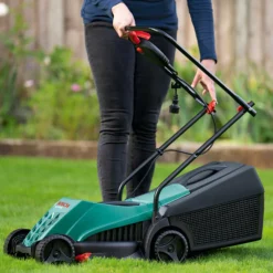 Bosch 1200W Rotak 32-12 Electric Lawn Mower - 32cm -Westland Shop 12875195 8975028915682314