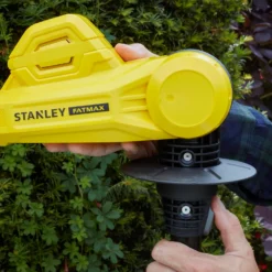 STANLEY FATMAX V20 18V Cordless Pole Hedge Trimmer 45cm (Sfmcph845M1-Gb) 16 STANLEY FATMAX V20 18V Cordless Pole Hedge Trimmer 45cm (Sfmcph845M1-Gb) -Westland Shop 12882305 1434843590343713