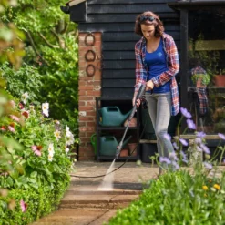 Bosch UniversalAquatak 135 High-Pressure Washer -Westland Shop 12885390 1104960722769371