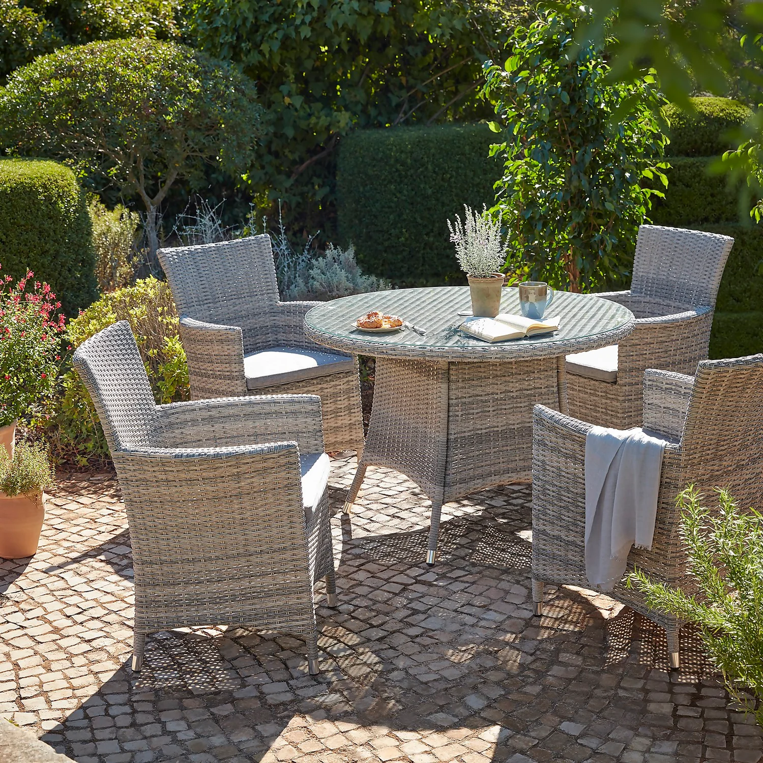 Florence 4 Seater Garden Dining Set 3 Florence 4 Seater Garden Dining Set