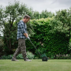 Westland Lawn Drop Spreader -Westland Shop 13411840 1484946411901897