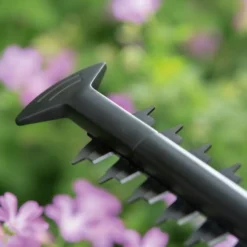 Bosch EasyHedgeCut 45-16 Hedge Trimmer -Westland Shop 13496927 9884931200152984