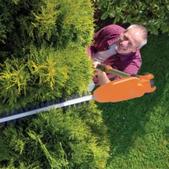 Flymo SabreCut XT TeleHedge Trimmer -Westland Shop 13524809 9434936880330580