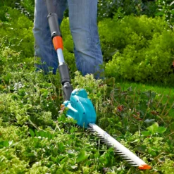 GARDENA Telescopic Cordless 18V Hedge Trimmer -Westland Shop 13524827 1494936344507846