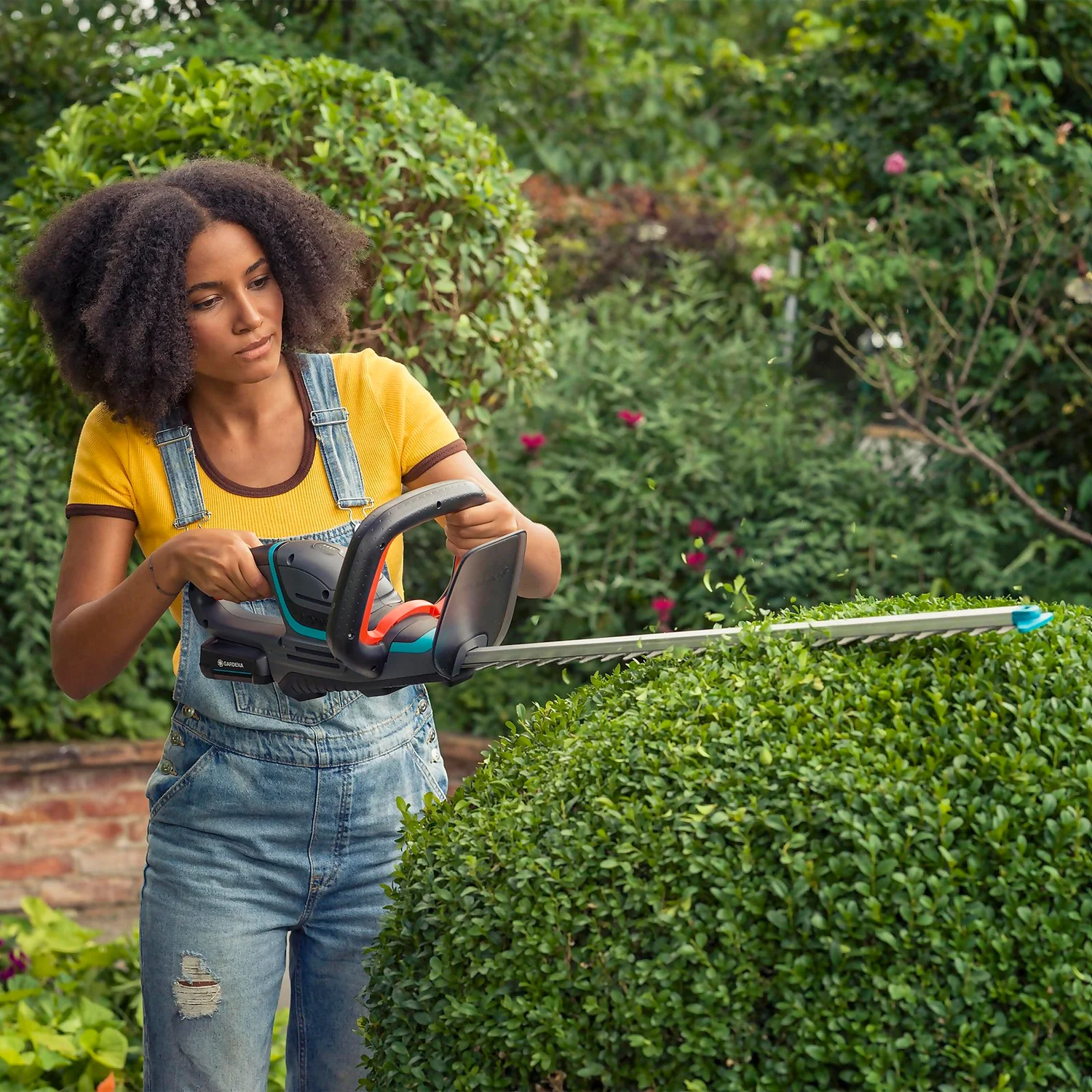 GARDENA ComfortCut Cordless 18V 50 Hedge Trimmer 6 GARDENA ComfortCut Cordless 18V 50 Hedge Trimmer - Image 4