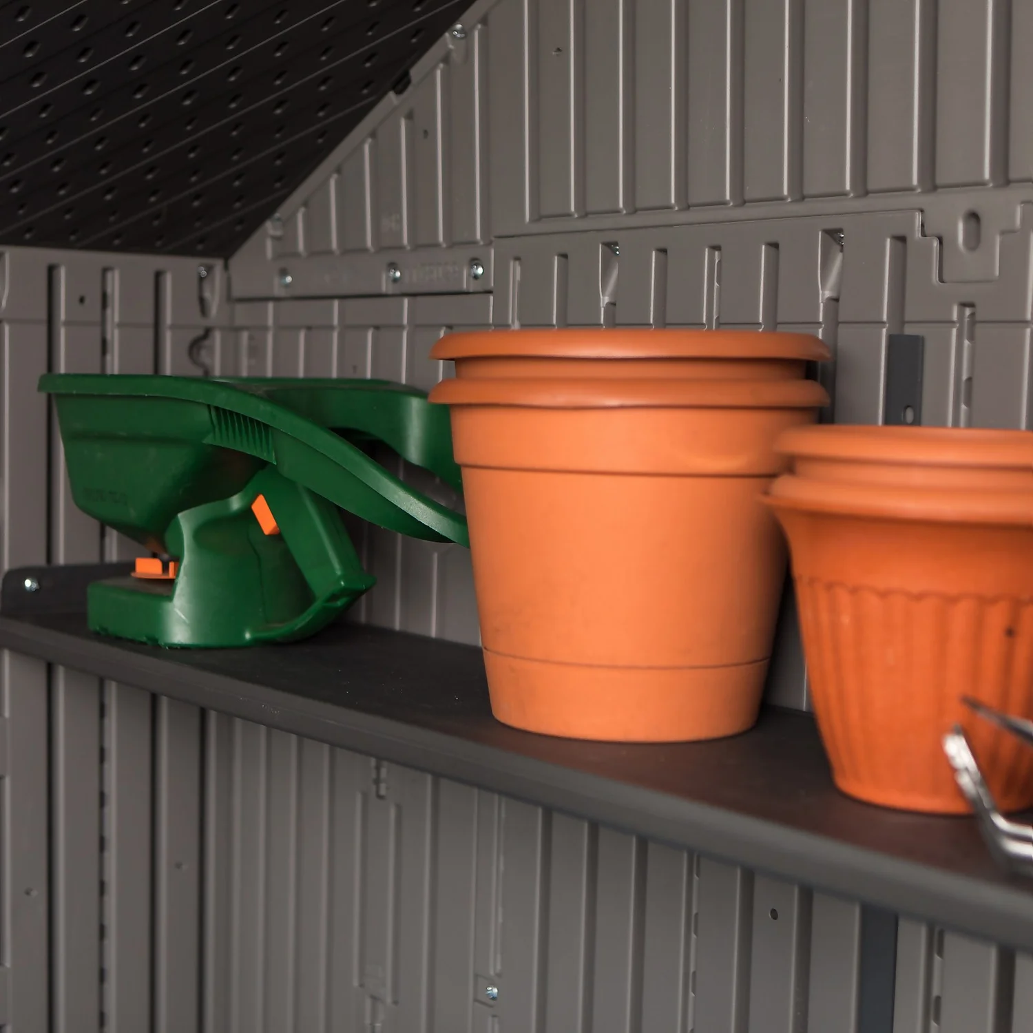 Lifetime Plastic Outdoor Storage Shed - 8x7.5ft 8 Lifetime Plastic Outdoor Storage Shed - 8x7.5ft - Image 6