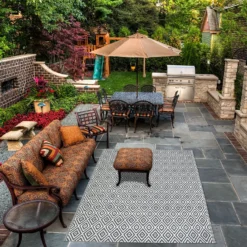 Homebase Outdoor Rug - Grey 120x180cm -Westland Shop 13953335 3724989199317315